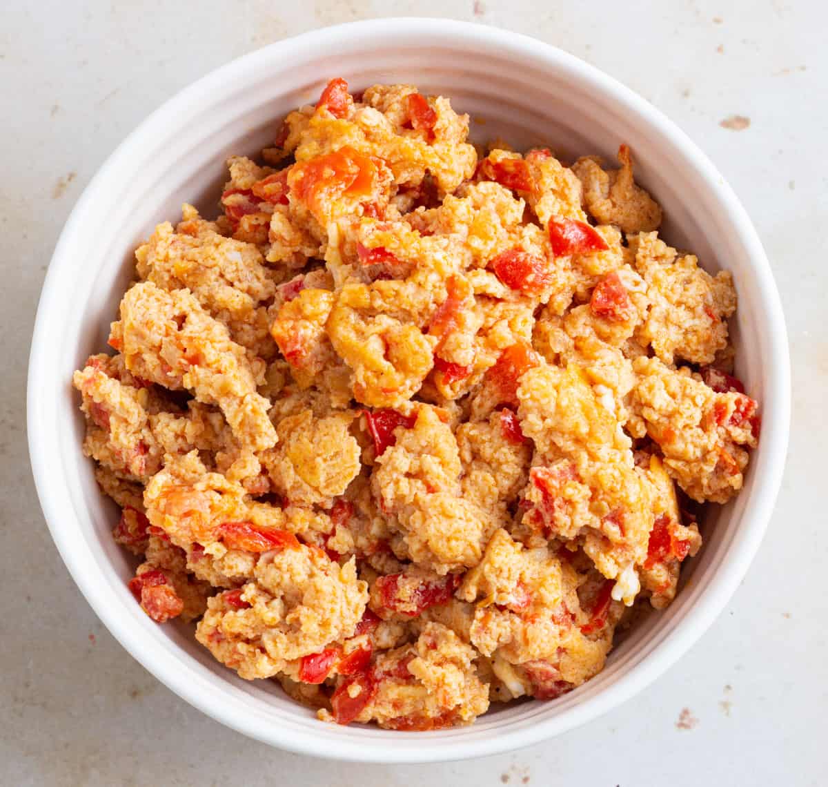 WITH EGG SAUCE/SCRAMBLED EGG